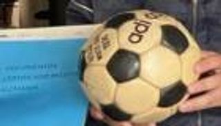 بمزاد علني.. كرة نهائي كأس العالم تطرح للبيع في ظروف غامضة