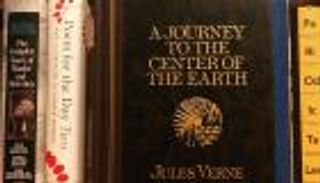 لعشاق السفر .. 8 كتب تحوي خبرات المغامرين وأسرار الترحال 