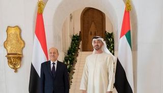 رئيس دولة الإمارات الشيخ محمد بن زايد ورئيس مجلس القيادة الرئاسي رشاد العليمي