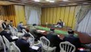 "كارثة كبرى".. زعيم كوريا الشمالية يقر بتفشي كورونا في بلاده