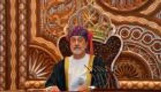 سلطان عمان يهنئ محمد بن زايد بمناسبة انتخابه رئيسا للإمارات