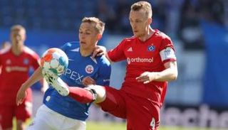 من مباراة هامبورج ضد هانزا روستوك