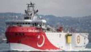 تركيا تستأنف التنقيب عن النفط والغاز شرق المتوسط