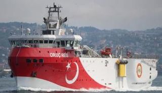 سفينة تنقيب تركية