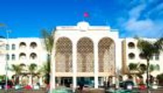 مسيرة رائدة للعمل الإنمائي والتنمية بالإمارات في عهد خليفة بن زايد