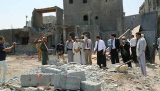 فريق أممي يطلع على أضرار منزل محافظ مأرب بعد تعرضه لقصف حوثي - أرشيفية