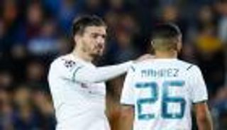 "أنقذنا كثيرا".. جريليش يدافع عن محرز أمام جماهير مانشستر سيتي