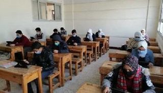 جانب من امتحانات الشهادة الإعدادية في مصر - أرشيفية