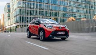 أيقونة تويوتا الصغيرة Aygo X
