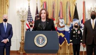 نائبة الرئيس الأمريكي  ووزير الدفاع وجون بايدن - أرشيفية