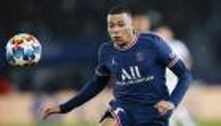 من الطائرة.. هل فضحت صورة مبابي مستقبله؟