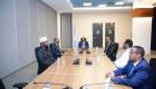 طي صفحة الماضي.. الرئيس الصومالي الجديد يلتقي رؤساء الولايات