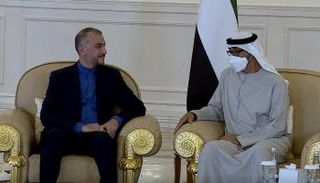 الشيخ محمد بن زايد آل نهيان ووزير خارجية إيران