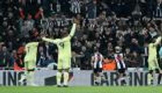 ترتيب الدوري الإنجليزي.. أرسنال يفرط في مقعده الأوروبي بثنائية نيوكاسل