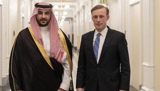 نائب وزير الدفاع السعودي خلال لقاء مستشار الأمن القومي الأمريكي 