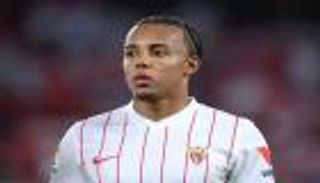 أبرزها كوندي.. 4 أسماء مرشحة لدعم دفاع برشلونة