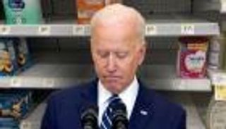 بايدن يلجأ لـ"سلاح البنتاجون" لحل أزمة حليب الأطفال