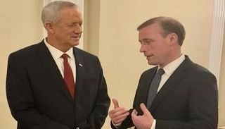 جيك سوليفان ووزير الدفاع الإسرائيلي بيني غانتس 