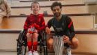 بعيدا عن الملعب.. محمد صلاح الأفضل بجائزة إنسانية (فيديو)