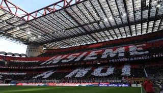 جماهير ميلان 