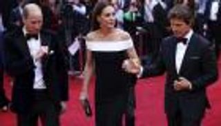 توم كروز يحتفل بفيلمه الجديد مع وليام وكيت.. حضور ملكي في العرض الأول