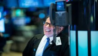 سمسار أسهم في وول ستريت - أرشيفية