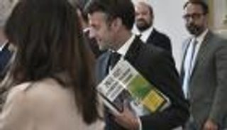 قصر الإليزيه يحدد موعد الإعلان عن الحكومة الفرنسية