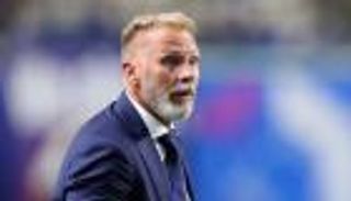 رجل الألقاب.. النصر الإماراتي يكشف هوية مدربه الجديد