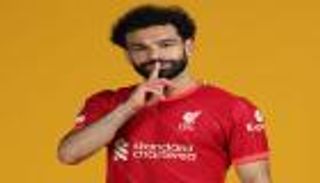 بالإشارات.. محمد صلاح يتحدي ريال مدريد مجددا (صور)