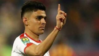 أشرف بن شرقي لاعب الزمالك المصري