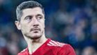 بسبب قضية ابتزاز.. ليفاندوفسكي يطرق أبواب المحاكم