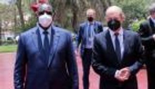 "شولتس" في أفريقيا.. ألمانيا تبحث عن شرايين الغاز