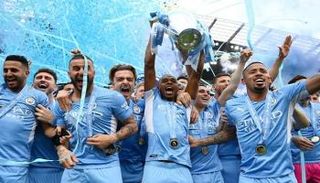 مانشستر سيتي بطل الدوري الإنجليزي