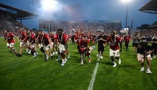 فرحة ميلان بالدوري الإيطالي 