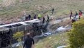 مقتل وإصابة 44 شخصا بحادث سير وسط تركيا