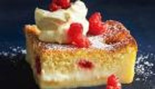 كيك سحري.. 15 دقيقة فقط لتحضير حلوى لذيذة 