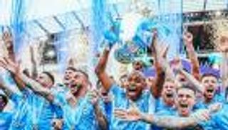 دون أن يقابله.. مانشستر سيتي يهزم اليونايتد 4-3 في الجولة الأخيرة 