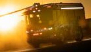 بالفيديو.. شاهد أول سيارة إطفاء حرائق كهربائية