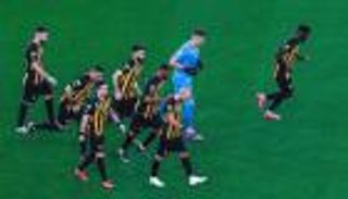 بعد خسارته من الهلال.. كيف يتوج الاتحاد بالدوري السعودي؟