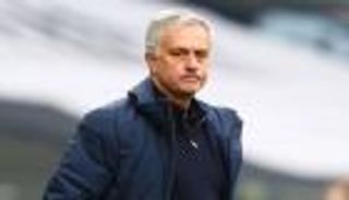 دوري المؤتمر.. بطاقة عودة مورينيو إلى أوروبا