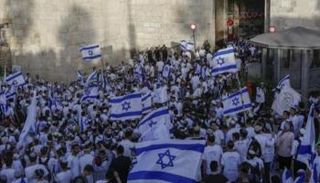 مسيرة الأعلام في باب العامود-أرشيفية