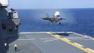 تحليق مشترك لمقاتلات أمريكية ويابانية بعد إطلاق صواريخ كورية شمالية