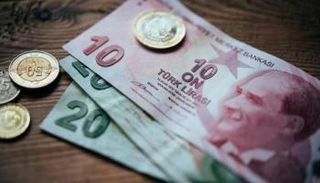 تراجع كبير في سعر الليرة التركية