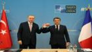 الناتو.. ماكرون يدعو أردوغان لاحترام رغبة فنلندا والسويد