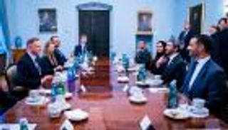 الإمارات تثمن دور بولندا في إيصال مساعداتها الإنسانية لأوكرانيا