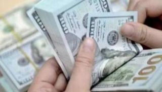تعاملات الدولار الأمريكي في البنوك المصرية