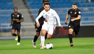 الرائد والشباب في الدوري السعودي