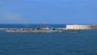 زورق أوكرانيا الضخم ينضم إلى القوات الروسية.. ما السبب؟