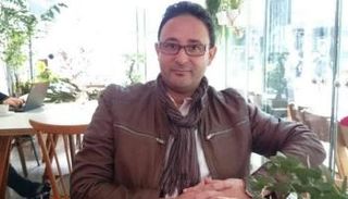 الروائي التونسي عبد الجليل الدايخي