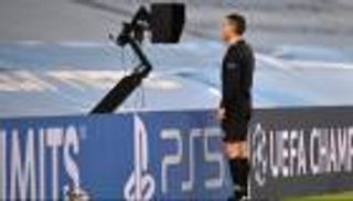 ليفربول وريال مدريد.. مفارقة غريبة تطارد الـVAR في نهائي أبطال أوروبا